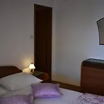 Raos Brela
