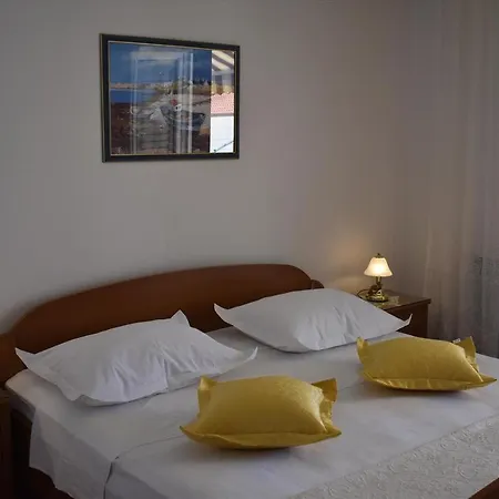 Raos Konukevi 4*