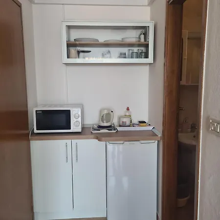 Raos Guest house 4*