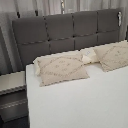 Casa de hóspedes Raos Brela